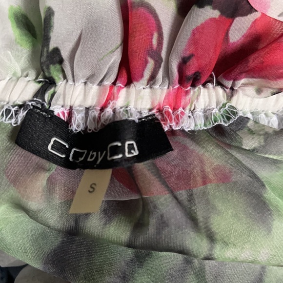 Satin Sheer off the Shoulder Flare Sleeve Crop Top - Picture 3 of 3